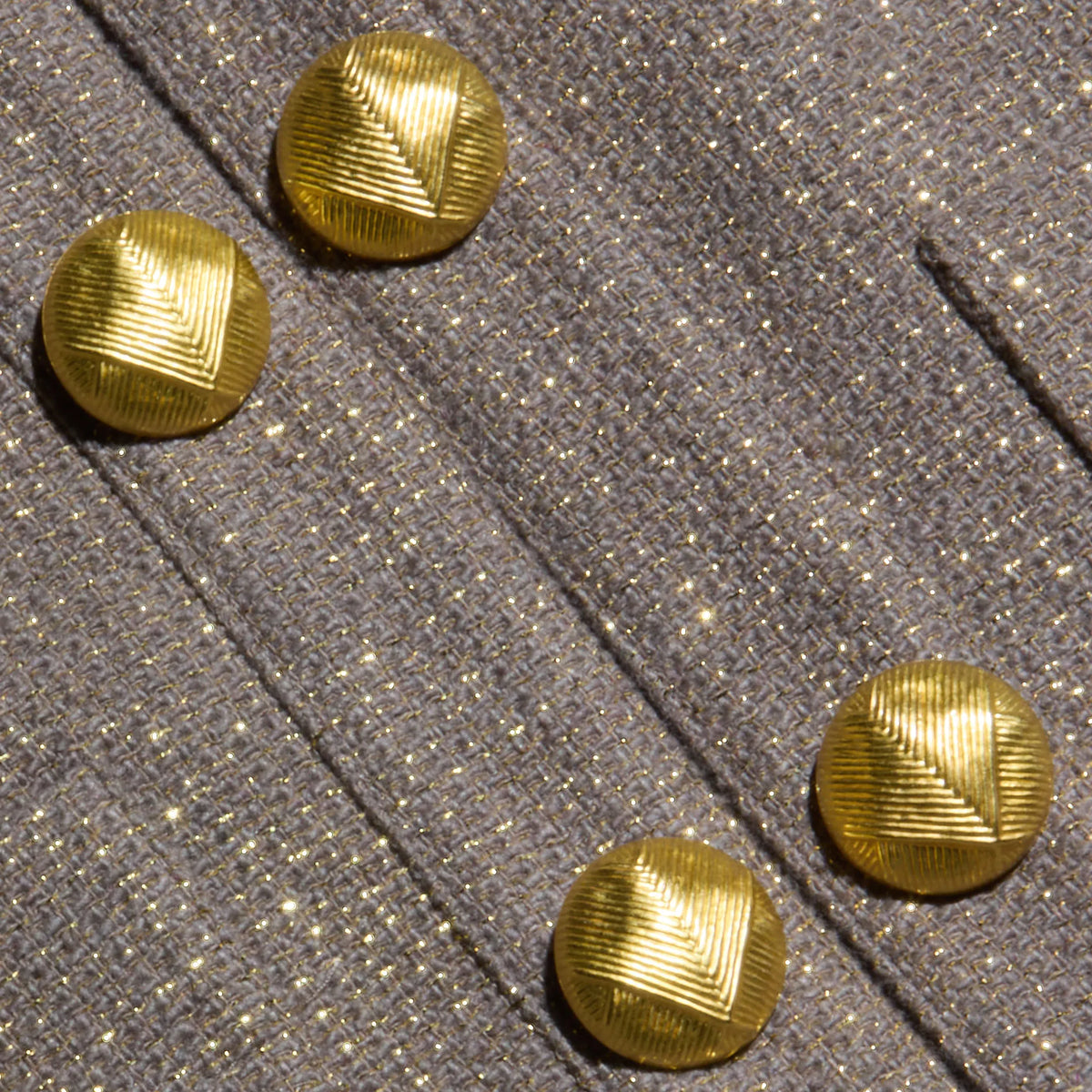 Mota/Light Gold