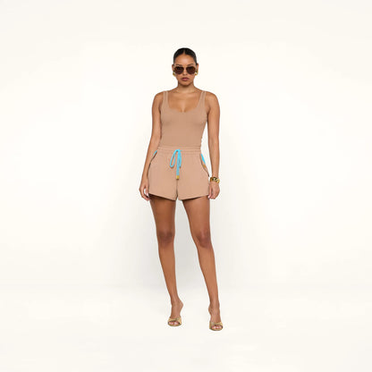 Light Hazelnut/Capri Blue