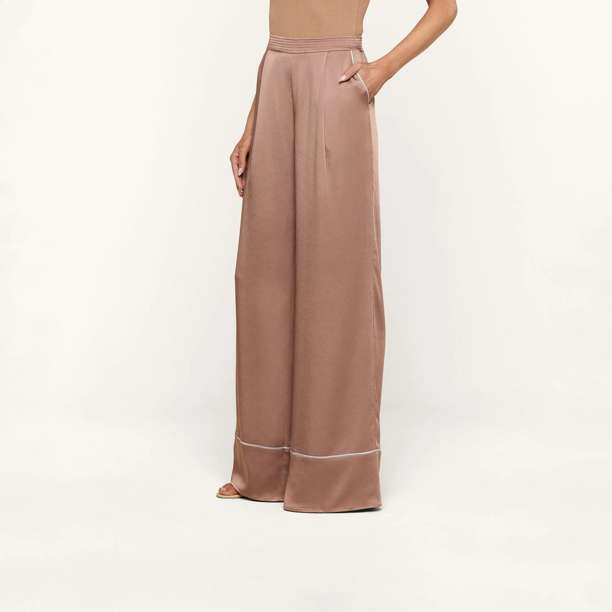 Mocha Tan/Cool Blue