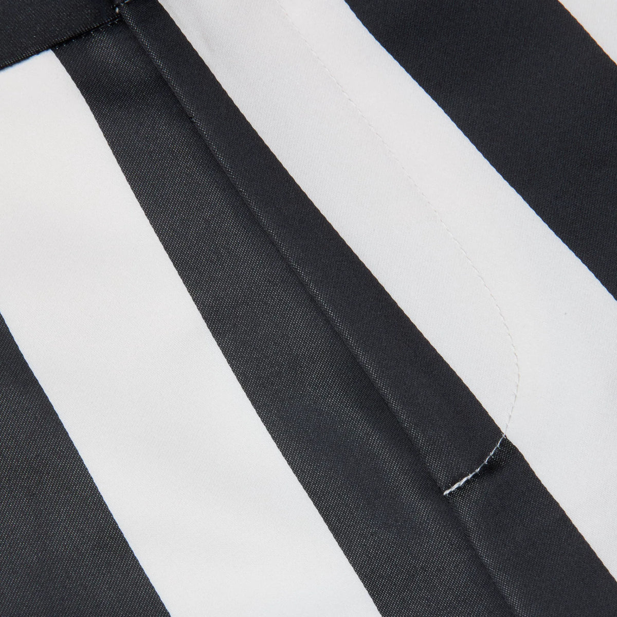 Vintage White/Black Large Stripe