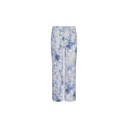 Ivory/Blue Watercolor Lace Paisley