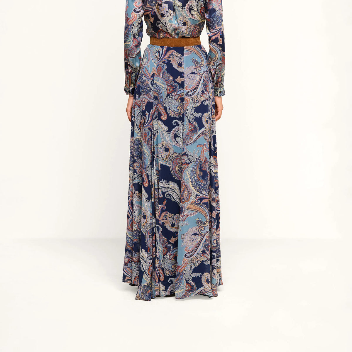 Midnight Multi Besarabian Paisley