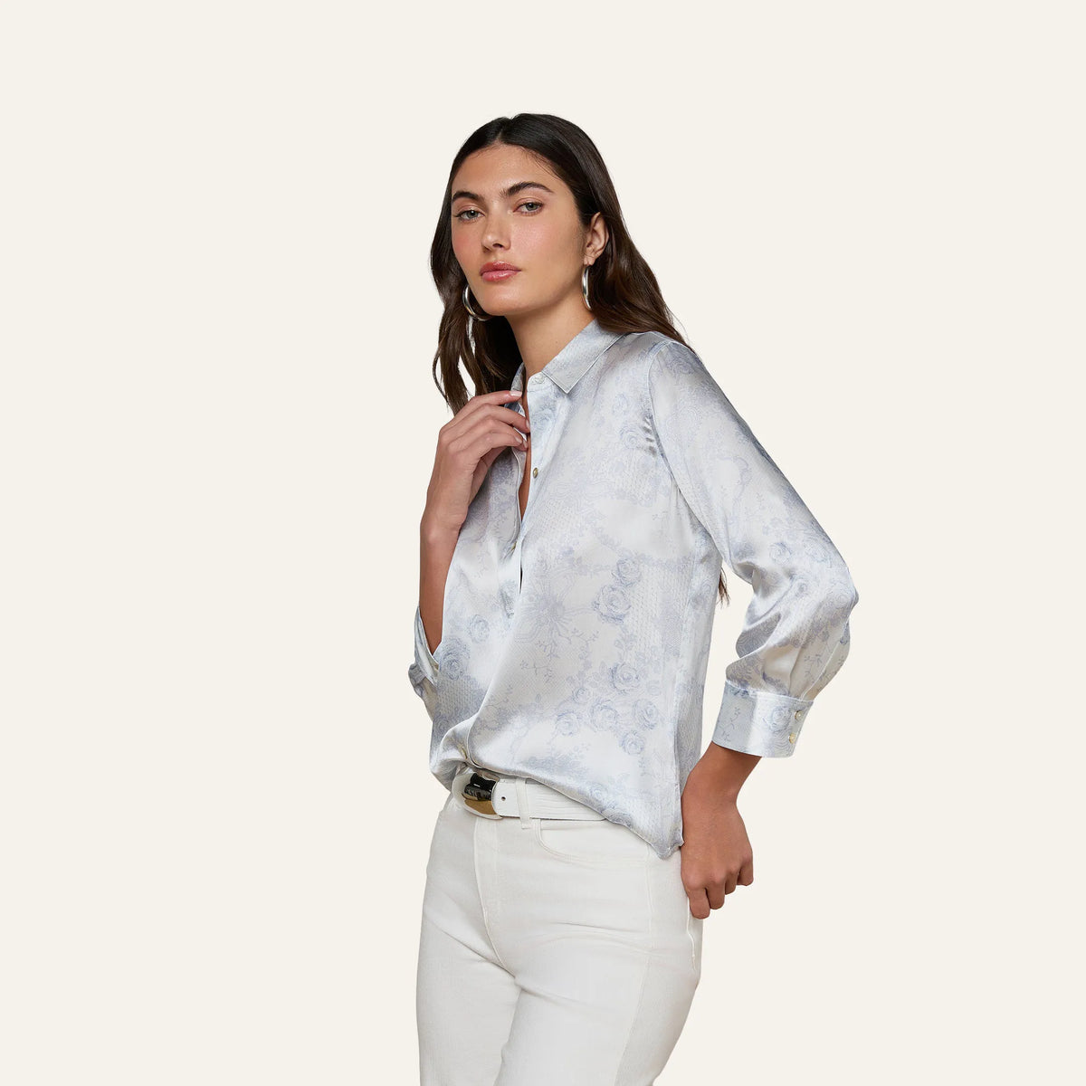 Ivory/Pale Mist Blue Lace Print