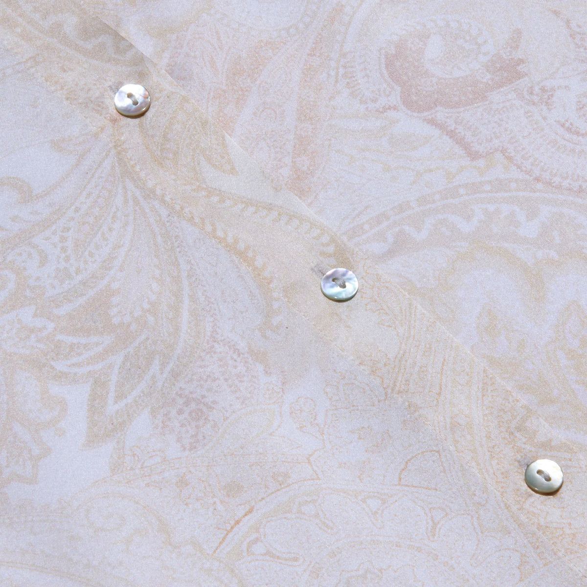 Vintage White Tonal Paisley