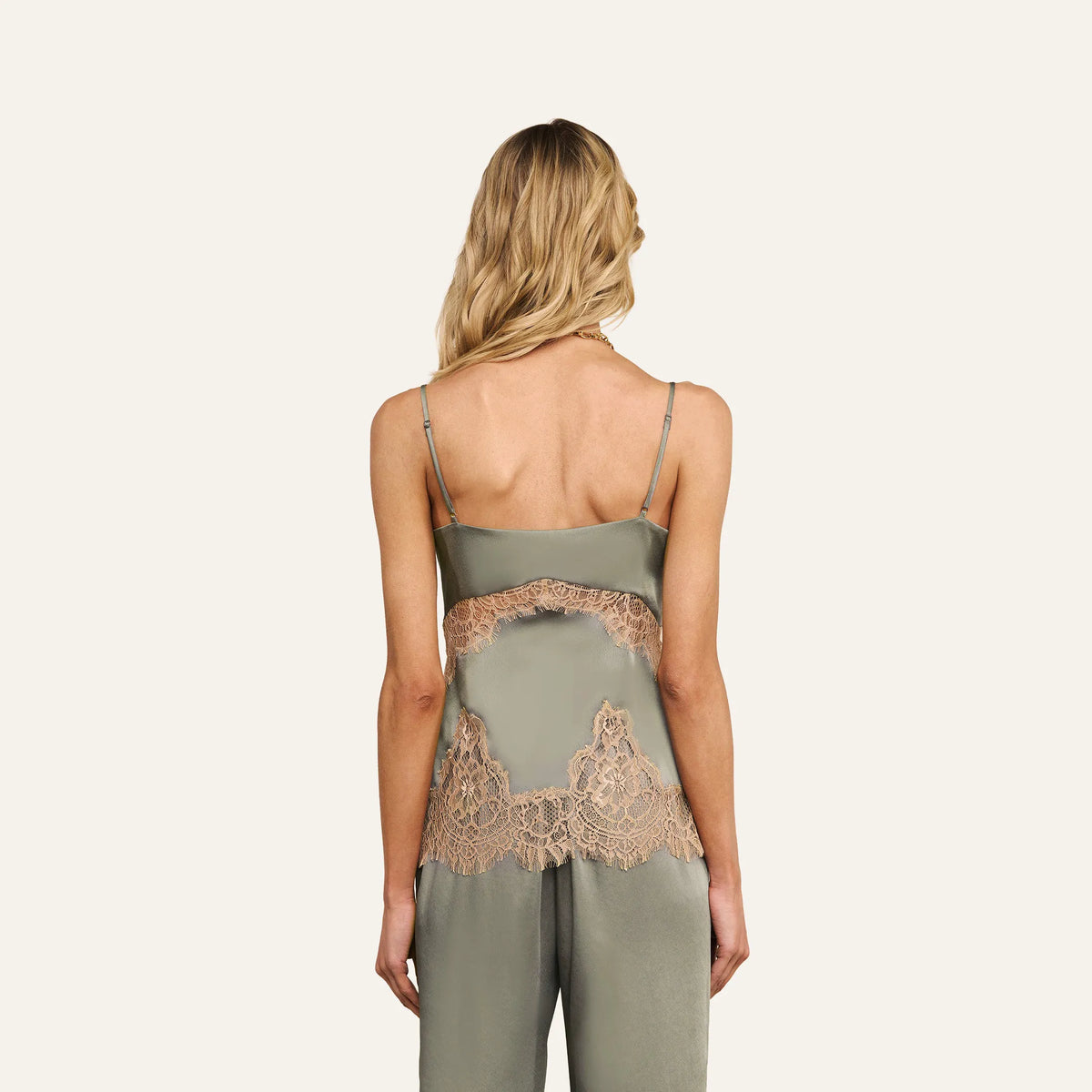 Smokey Olive/Praline