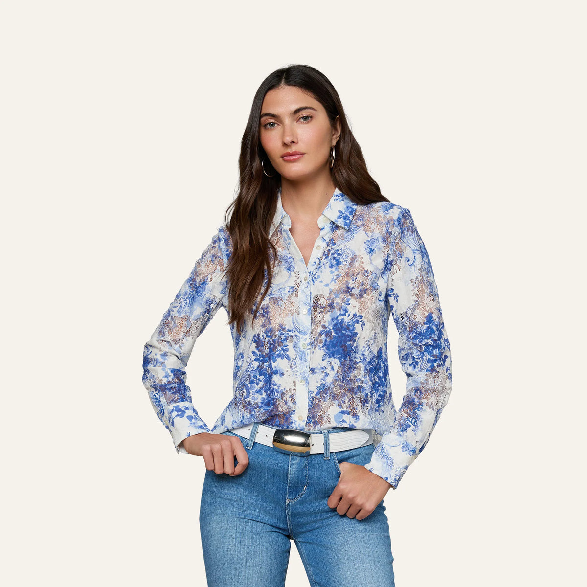 Ivory/Blue Watercolor Lace Paisley
