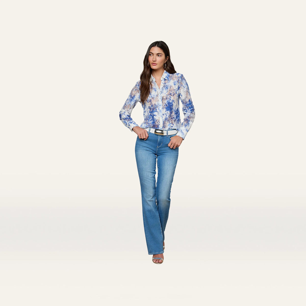 Ivory/Blue Watercolor Lace Paisley
