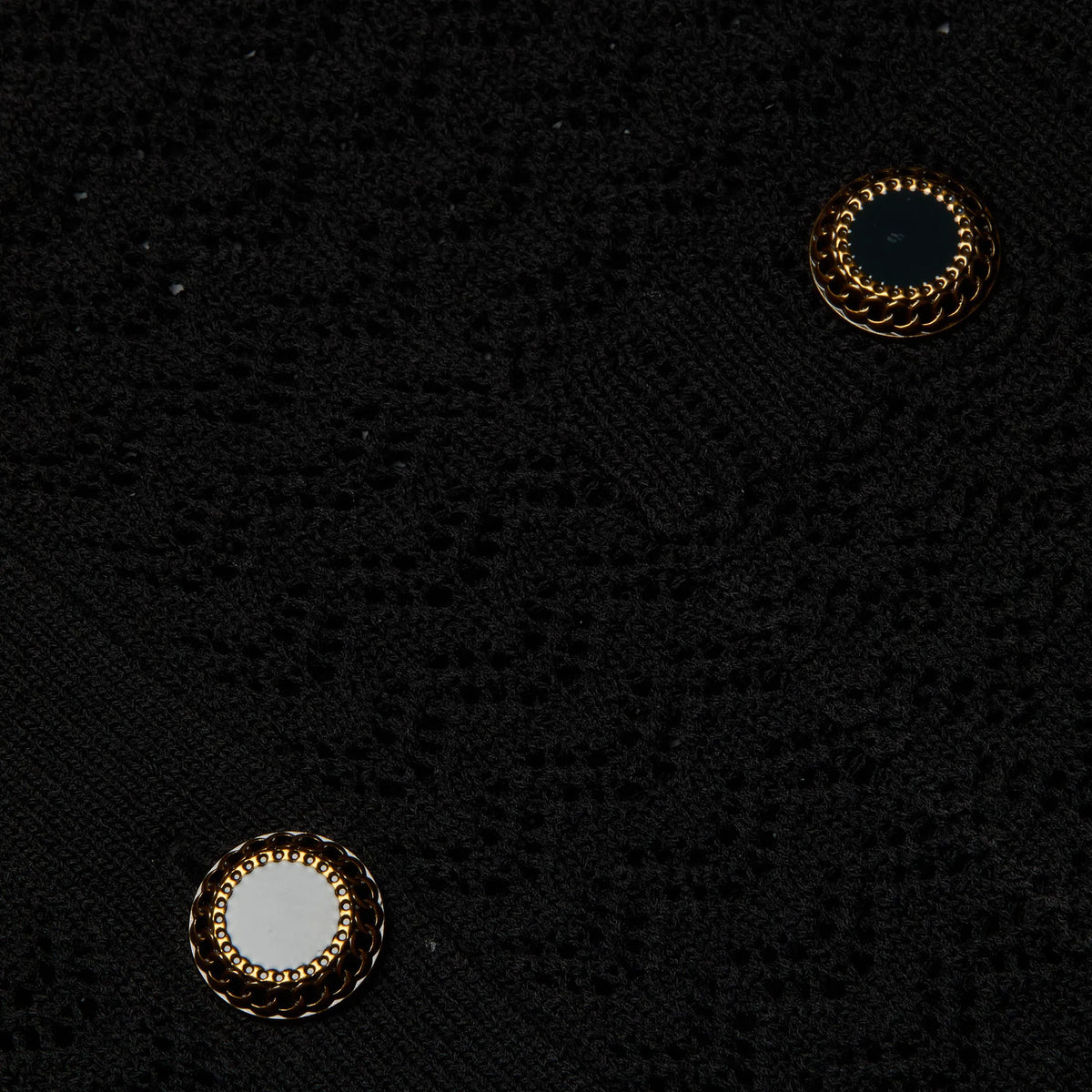Black/Gold