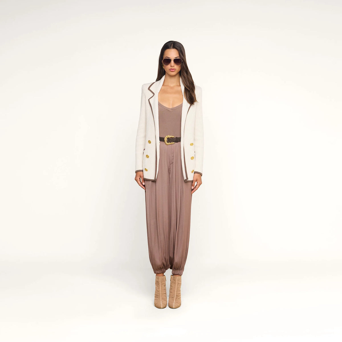 Ivory/Dark Cappuccino