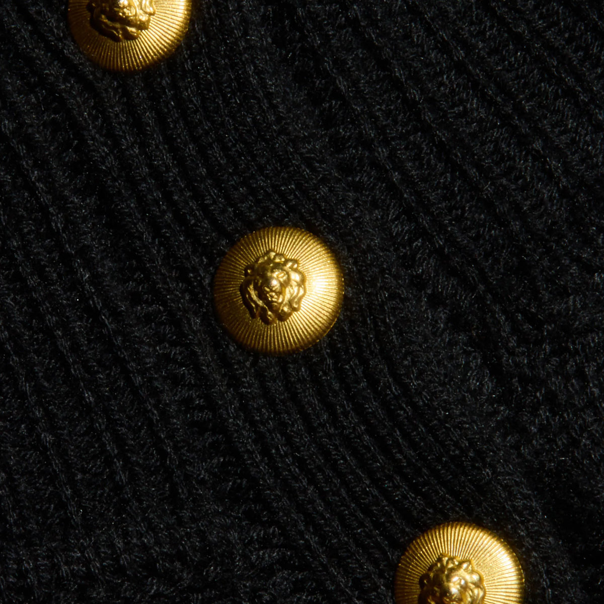 Black/Gold