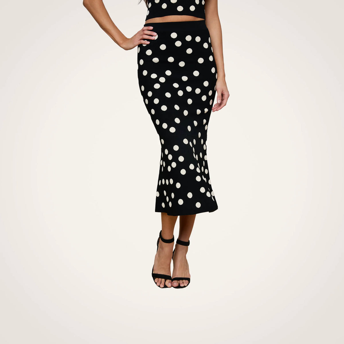 Black/Ecru Polka Dot