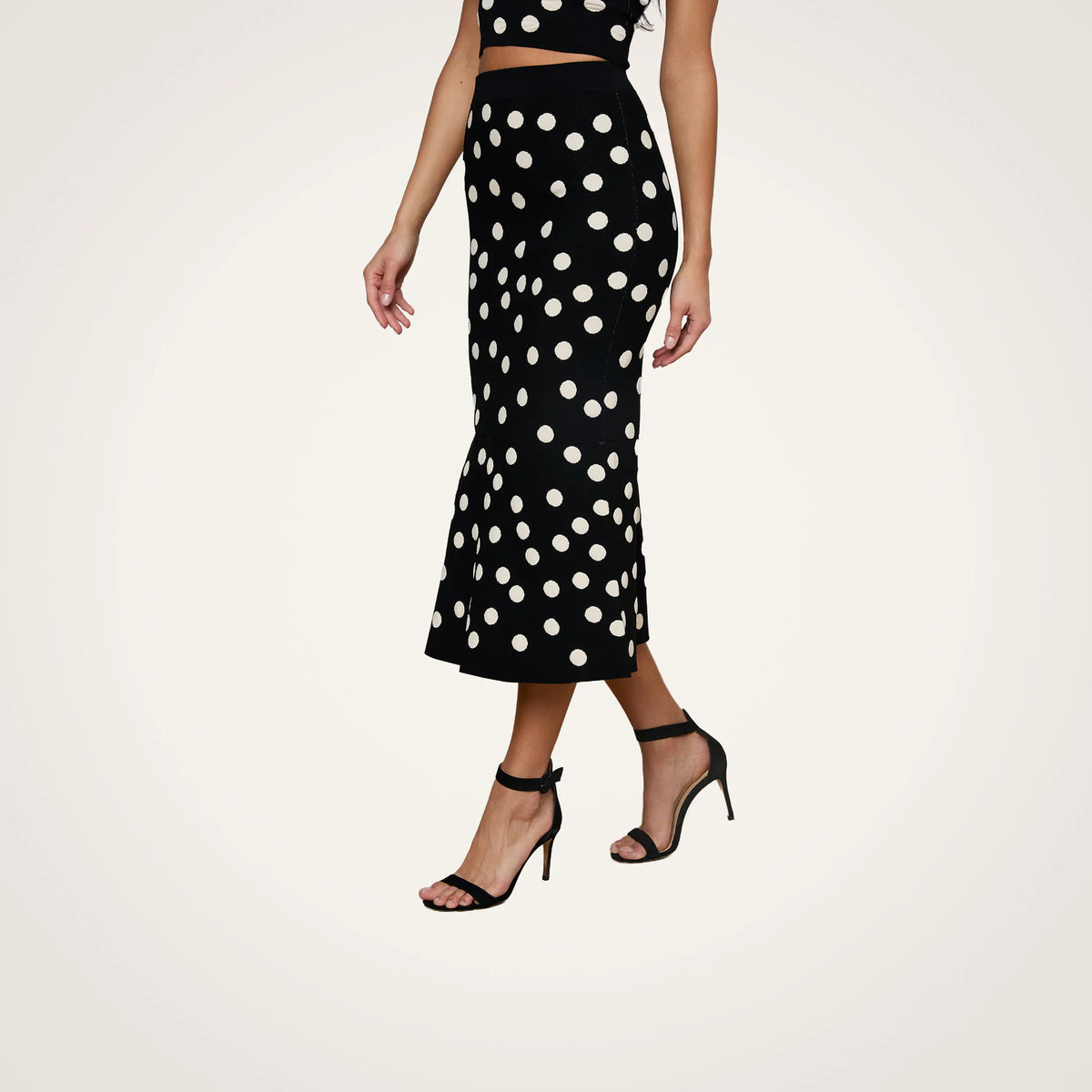 Black/Ecru Polka Dot