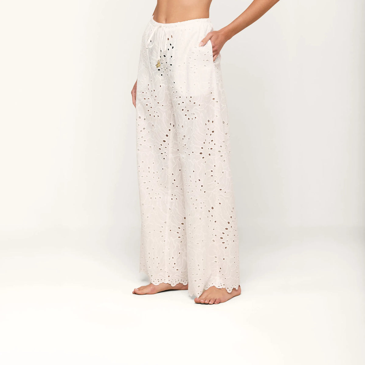 White Eyelet