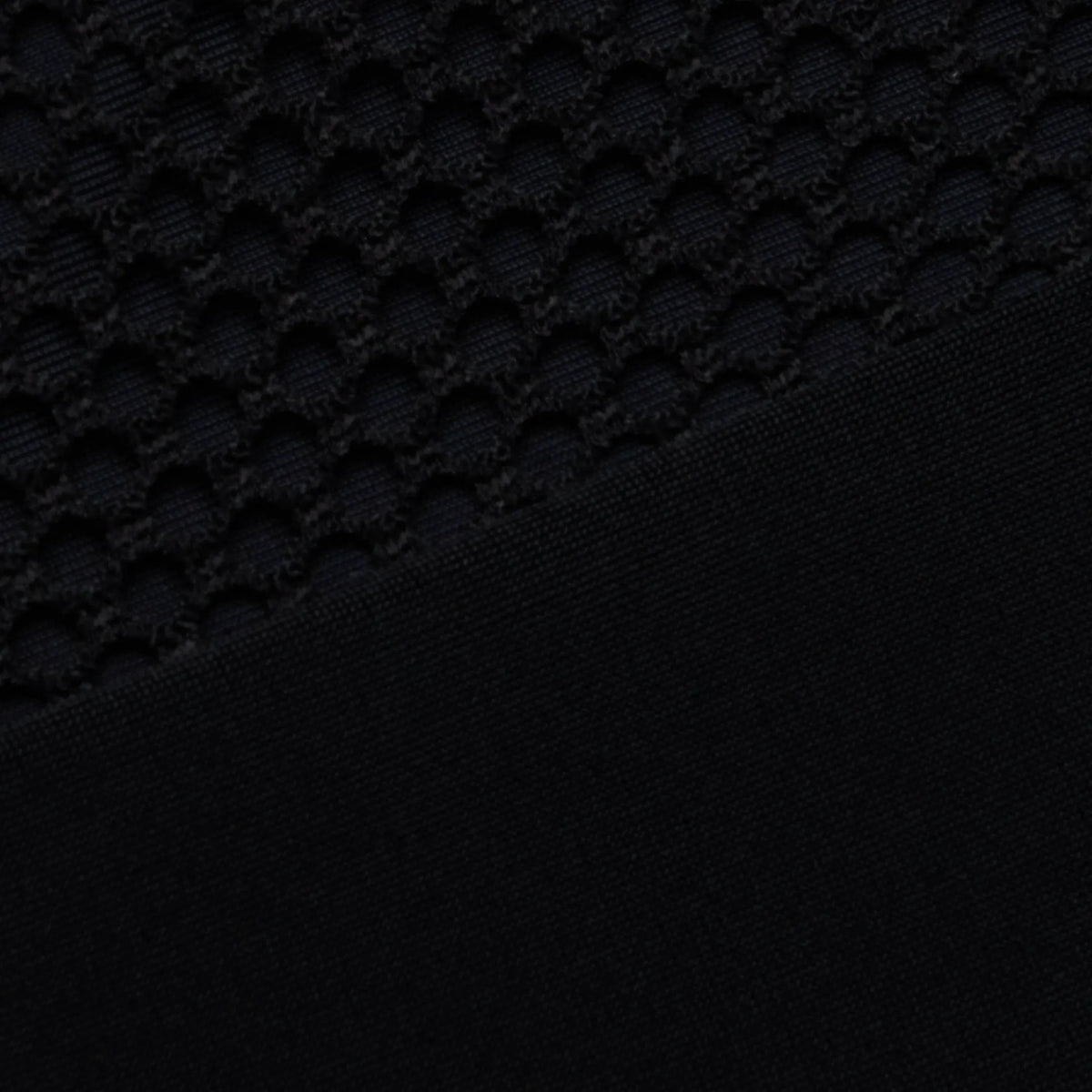Black Mesh